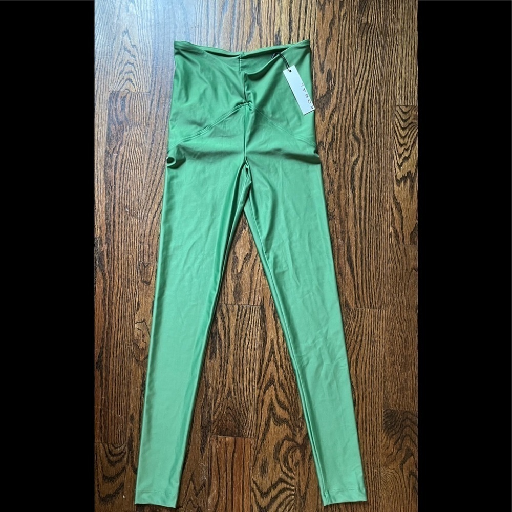 KORAL women’s lustrous leggings sz. S green futuristic NWT